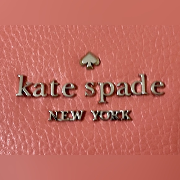 Large Coral Kate Spade Tote.  Carried twice.  EXCELLENT CONDITION - Picture 3 of 5